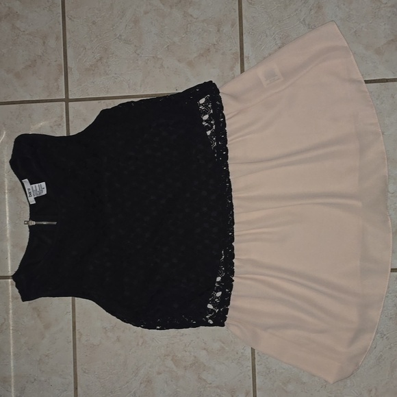 BAR III Elegant Black Lace Top with Cream Skirt Dress - Picture 2 of 4
